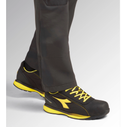 Chaussures de sécurité basses GLOVE LOW S3S FO HRO noire/jaune 701.181141_80013 - DIADORA